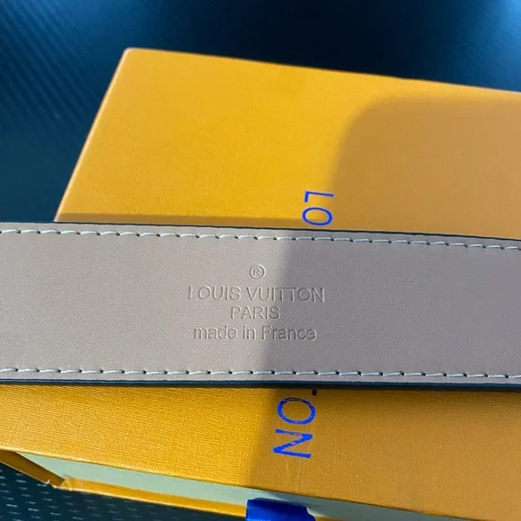 Louis Vuitton Belt - Picture 3 of 3
